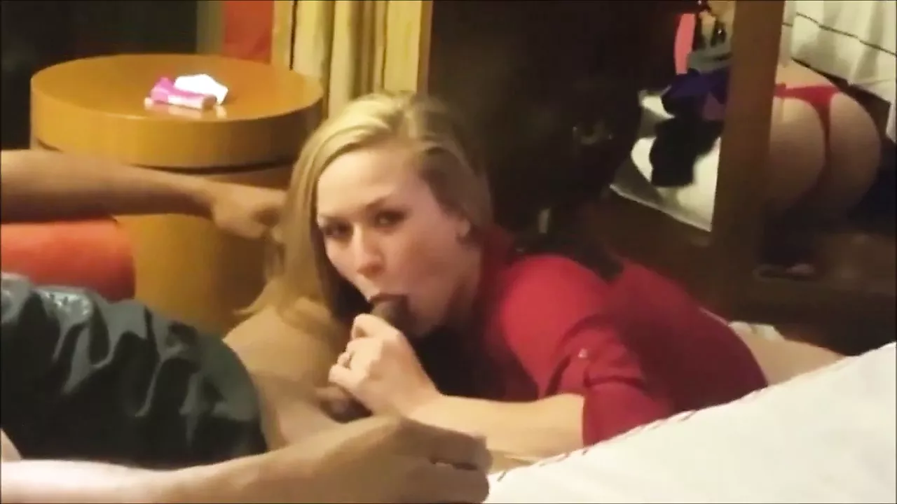 Amateur hotwife interracial cuckold - порно видео
