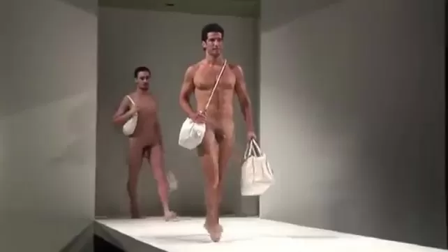 Голые порно Голые порно